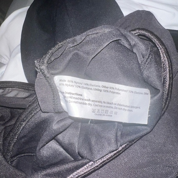 Bloch Women’s Velvet Leotard - Picture 3 of 4